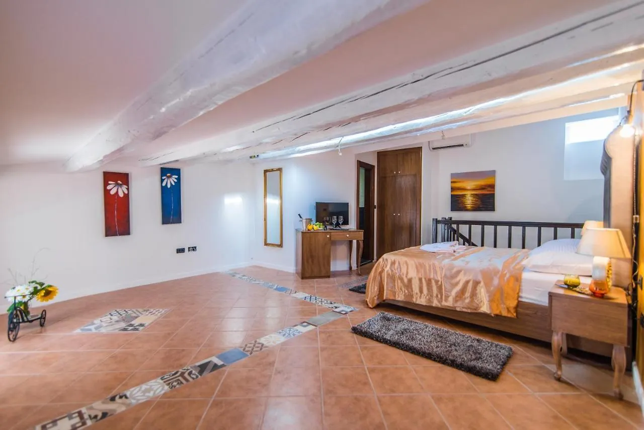 Bella Natka Bed And Breakfast Rovinj Bed & Breakfast